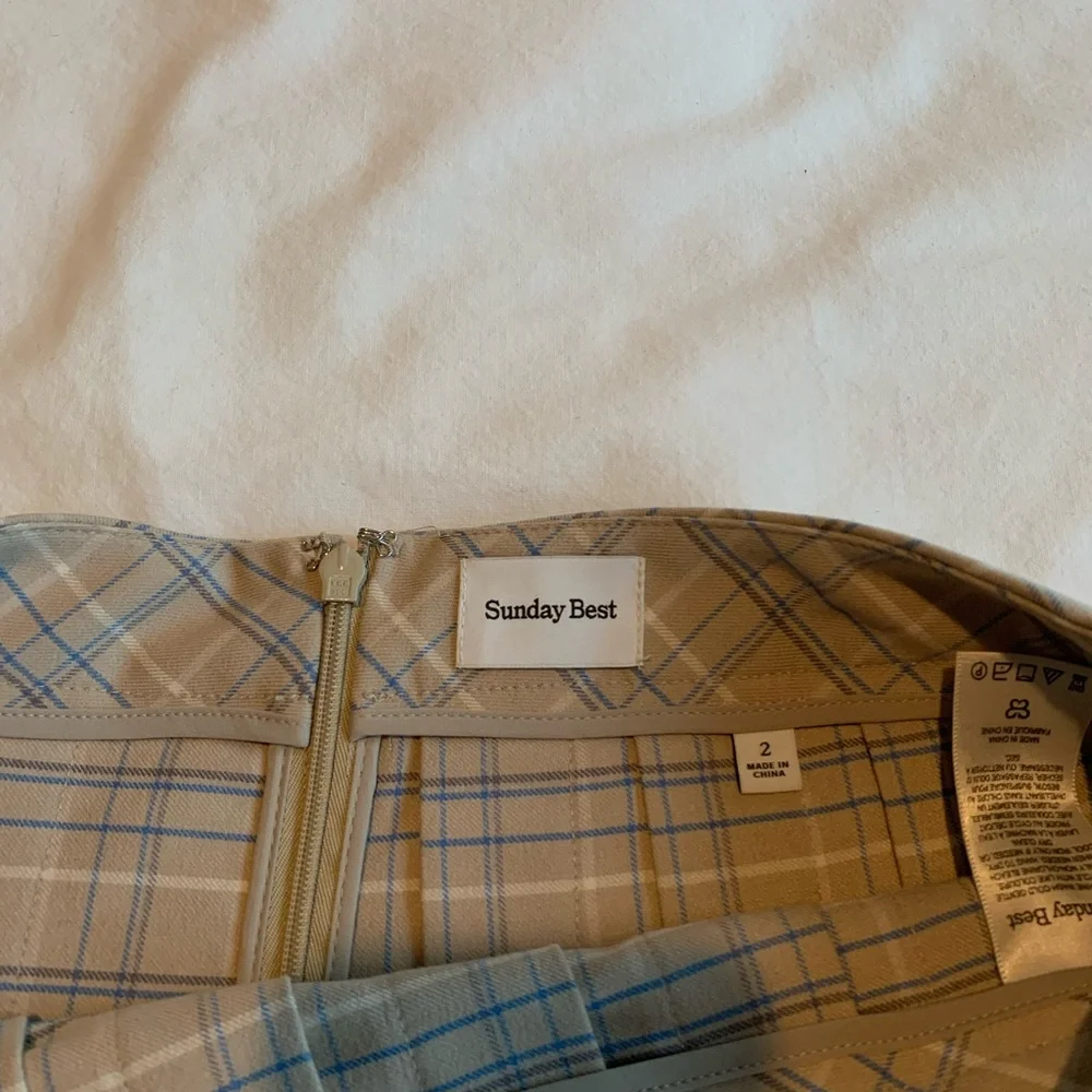Sunday Best Olive Knee-length Pleated Skirt - Picture 5 of 8